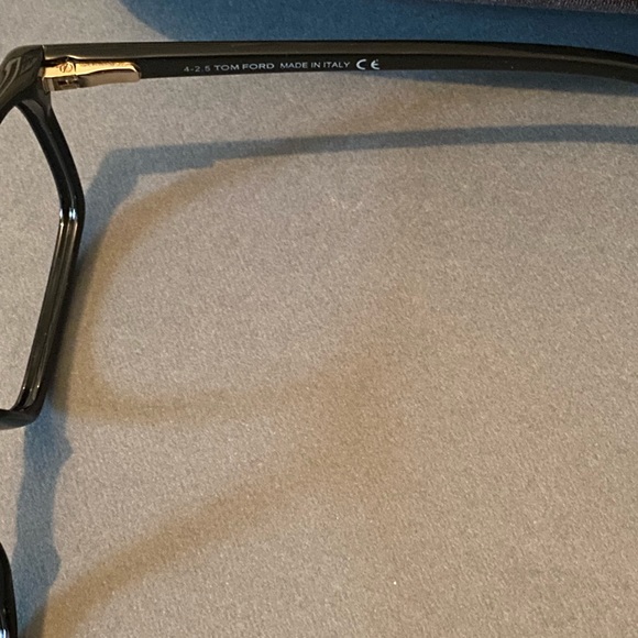 TOM FORD reading frames - Picture 8 of 9